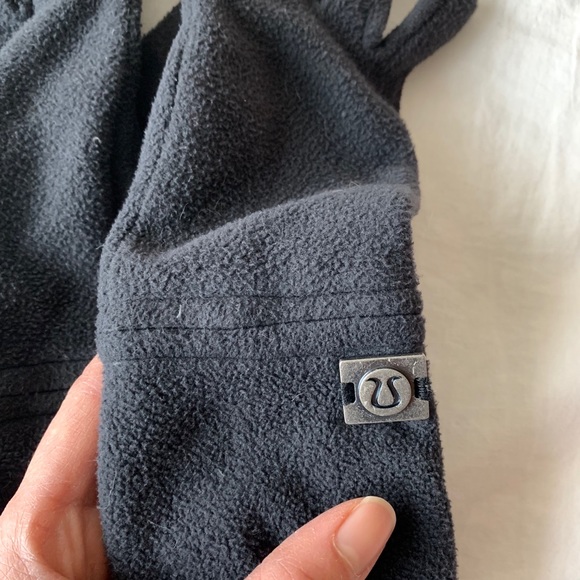 SOLD! Lululemon Gloves - Picture 4 of 4